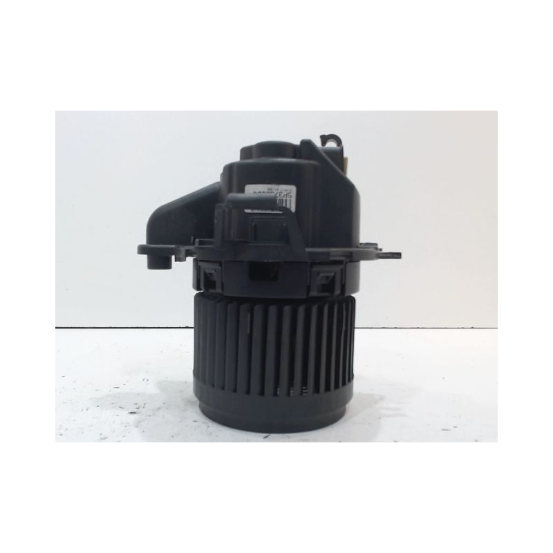 MOTEUR VENTILATEUR CHAUFFAGE RENAULT CLIO