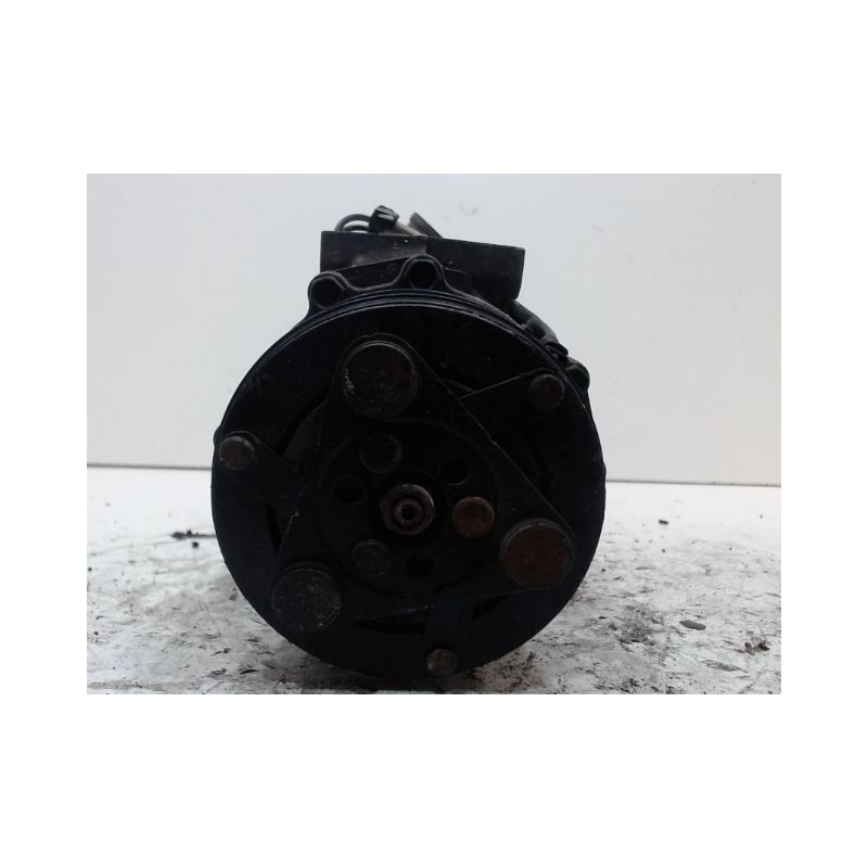 COMPRESSEUR AIR CONDITIONNE OPEL CORSA