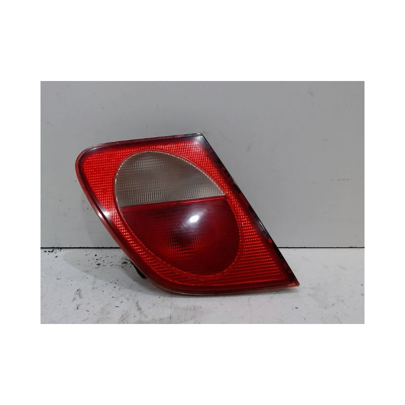 FEU ARRIERE INTERIEUR GAUCHE MERCEDES E220