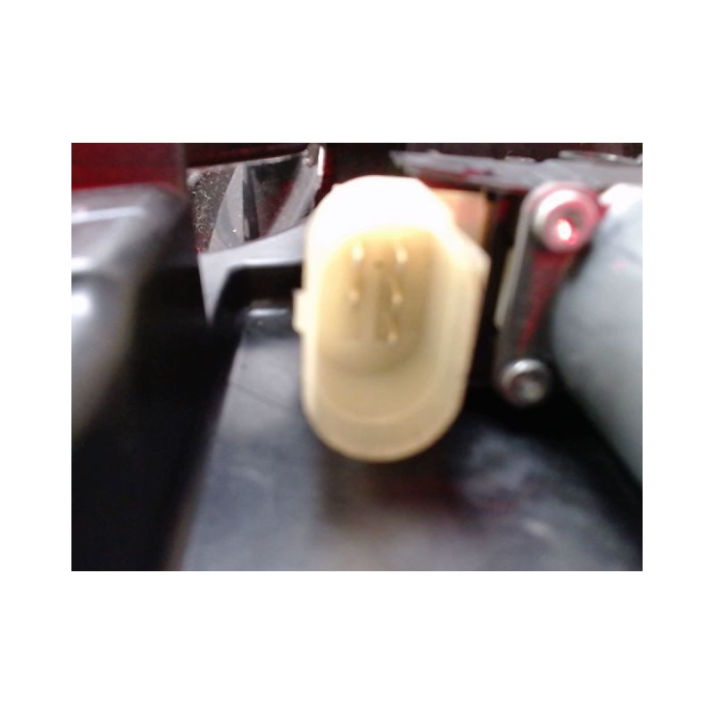MECANISME+MOTEUR LEVE-GLACE AVANT DROIT MINI MINI 2006-
