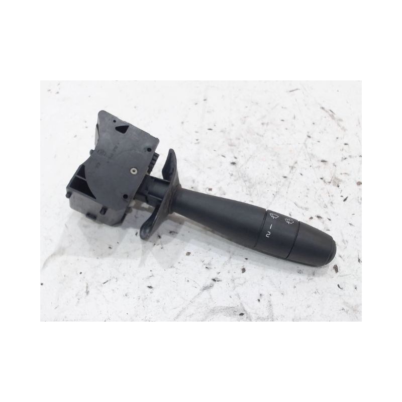 COMMANDE ESSUIE GLACE DACIA LOGAN