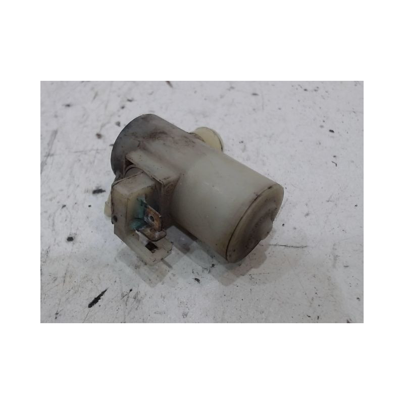 POMPE LAVE-GLACE ARRIERE SUZUKI SWIFT