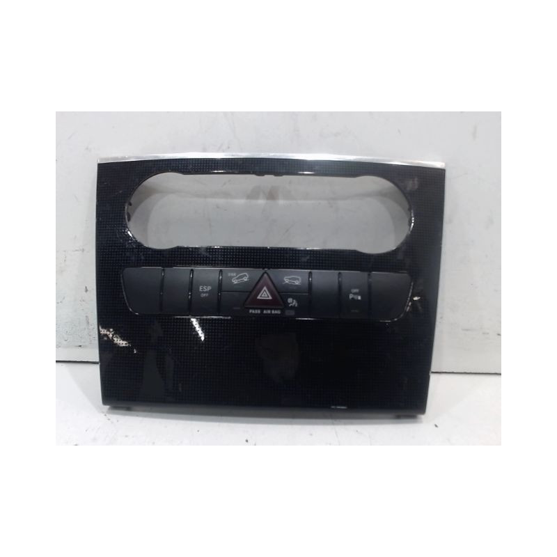 BOUTON DE WARNING MERCEDES CLASSE ML