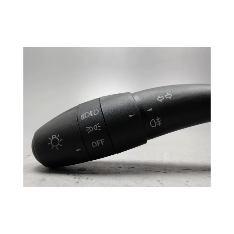 COMMANDE CLIGNOTANT KIA CEE-D