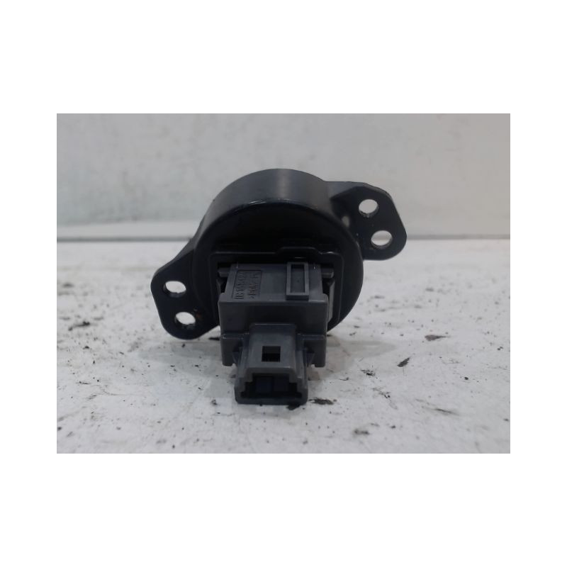 BOUTON DE WARNING TOYOTA AYGO