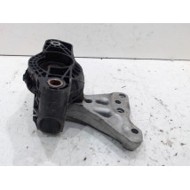 SUPPORT MOTEUR PEUGEOT 208 1.2 VTI 82