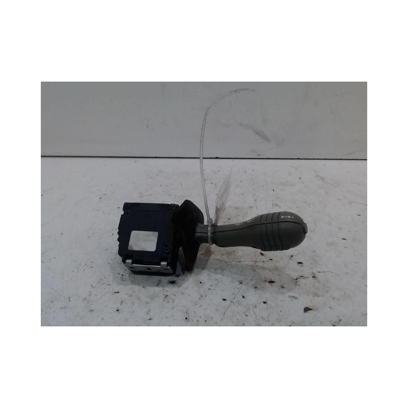 COMMANDE ESSUIE GLACE RENAULT TWINGO