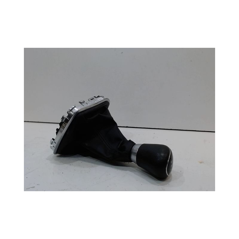 POMMEAU LEVIER VITESSES FORD FIESTA 1.5 TDCi