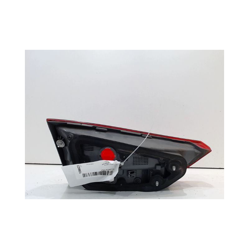 FEU ARRIERE INTERIEUR DROIT HYUNDAI IX20