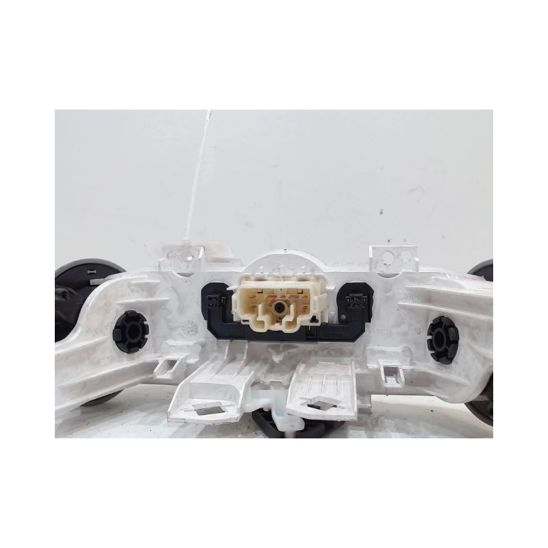 COMMANDE DE CHAUFFAGE TOYOTA AYGO