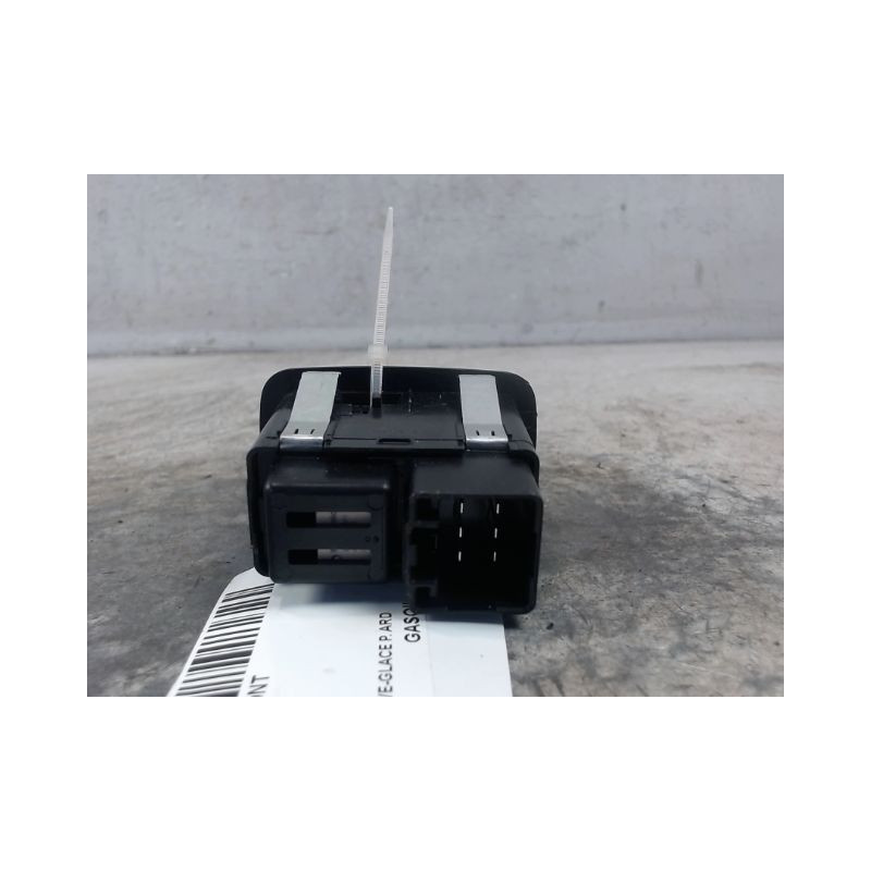 COMMANDE LEVE-GLACE PORTE ARD FIAT FREEMONT