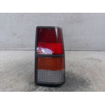 FEU ARRIERE DROIT OPEL CORSA 90-93