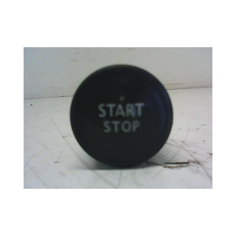 BOUTON DE DEMARRAGE RENAULT MEGANE