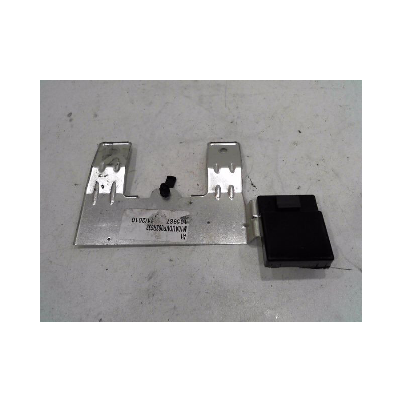 ANTENNE GPS AUDI A1