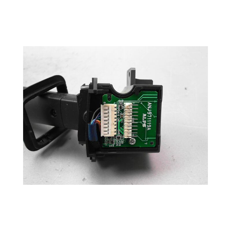 COMMANDE ESSUIE GLACE VOLVO S60 2004-