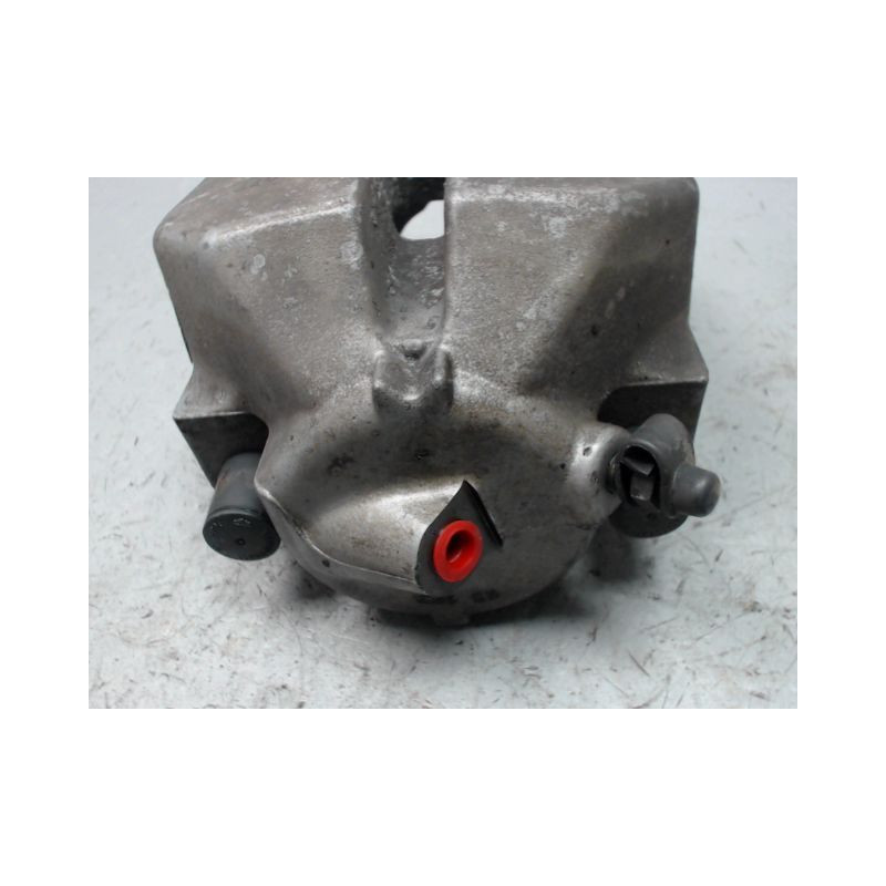 ETRIER DE FREIN AVANT GAUCHE B.M.W. SERIE 3