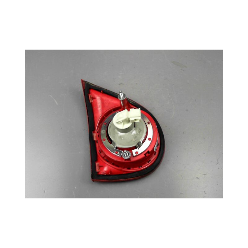 FEU ARRIERE INTERIEUR DROIT VOLKSWAGEN GOLF V (1K) 2003-2008