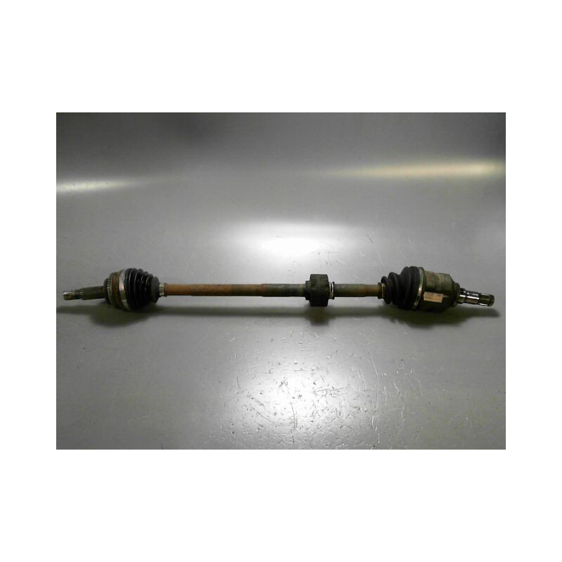 TRANSMISSION AVANT DROIT TOYOTA COROLLA 1.8 VVT-i 