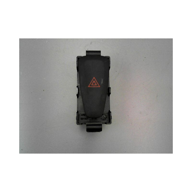 BOUTON DE WARNING DACIA SANDERO II Phase 1 2012-...
