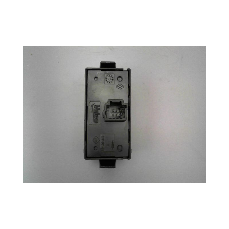 BOUTON DE WARNING DACIA SANDERO II Phase 1 2012-...