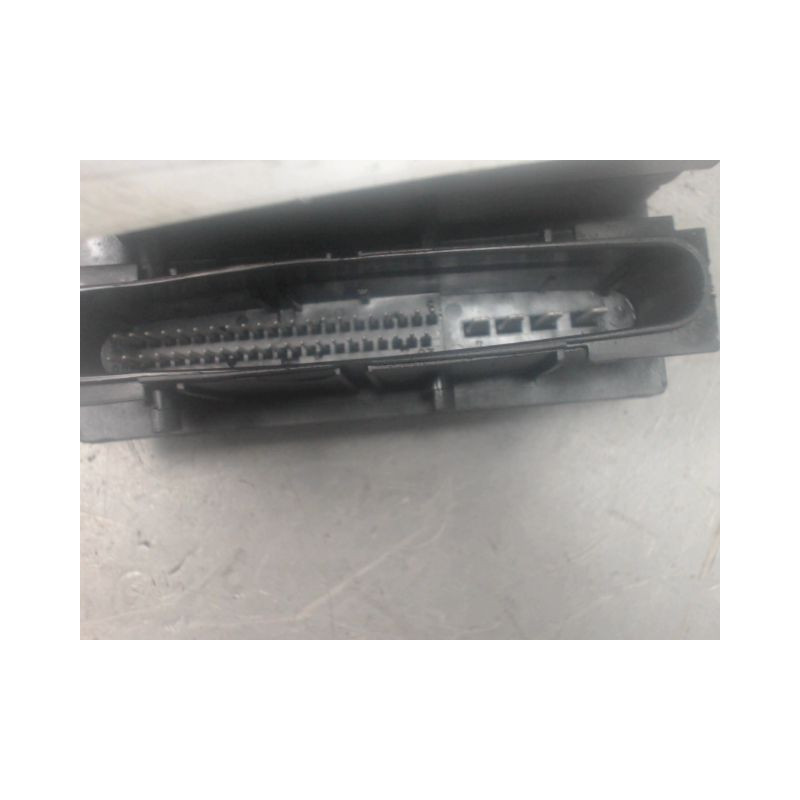 UNITE HYDRAULIQUE ABS NISSAN NV200