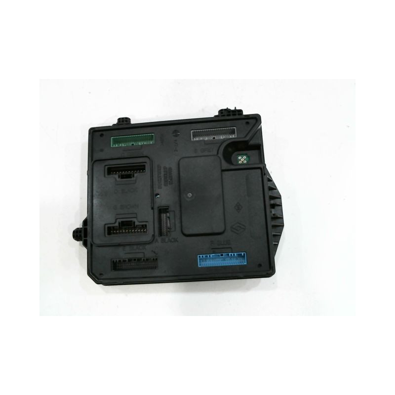 PLATINE FUSIBLE AVANT RENAULT MEGANE