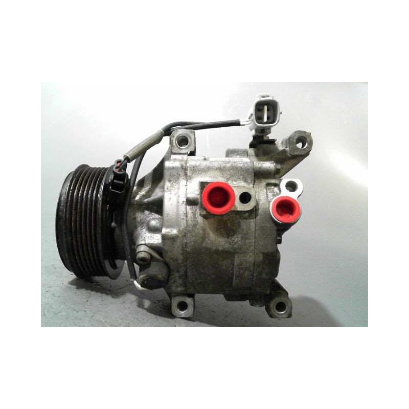 COMPRESSEUR AIR CONDITIONNE TOYOTA COROLLA