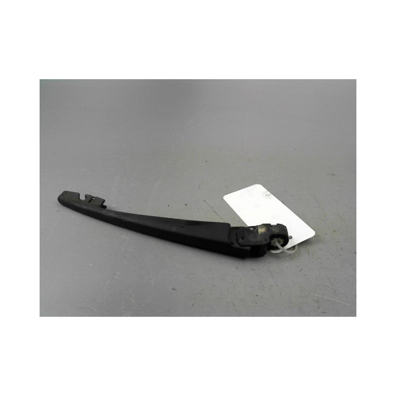 BRAS ESSUIE-GLACE ARRIERE SUZUKI SWIFT III 2005-2011