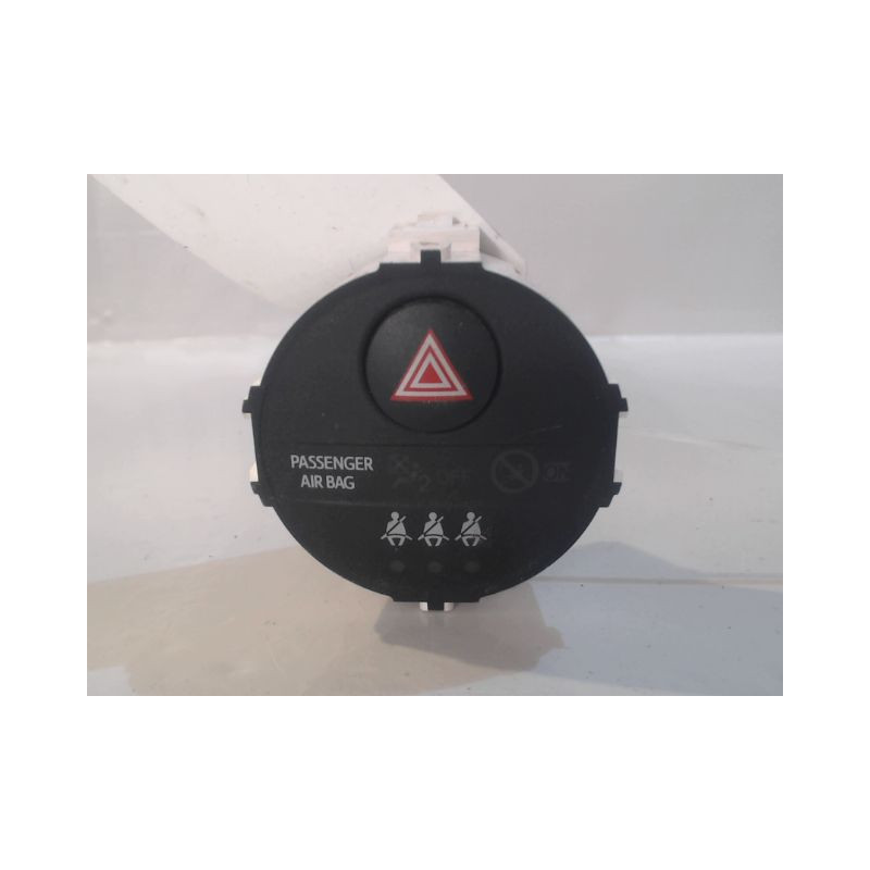 BOUTON DE WARNING TOYOTA YARIS II 2010-