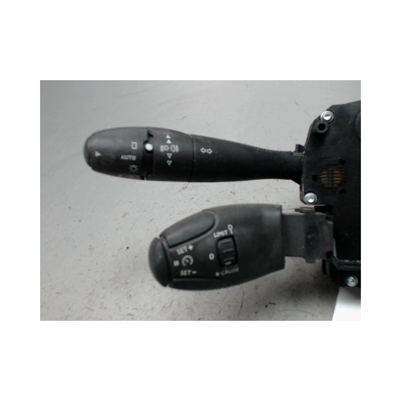 BLOC COMMODOS PEUGEOT 207