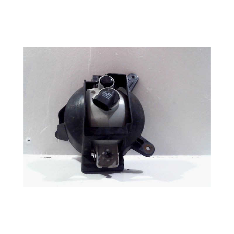 PHARE ANTIBROUILLARD AVANT DROIT CHEVROLET SPARK