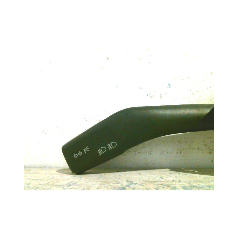 COMMANDE CLIGNOTANT AUDI A3 2003-