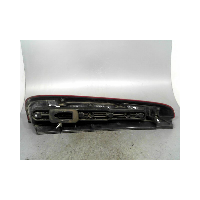 FEU ARRIERE DROIT FORD FOCUS C-MAX 03-07