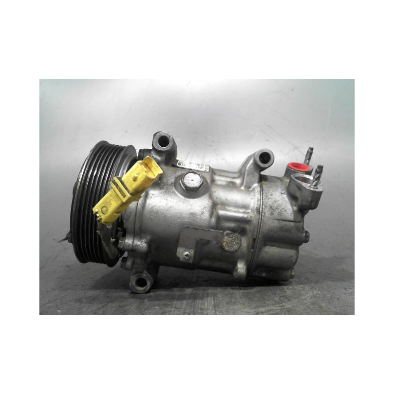 COMPRESSEUR AIR CONDITIONNE PEUGEOT 307 SW 02-05