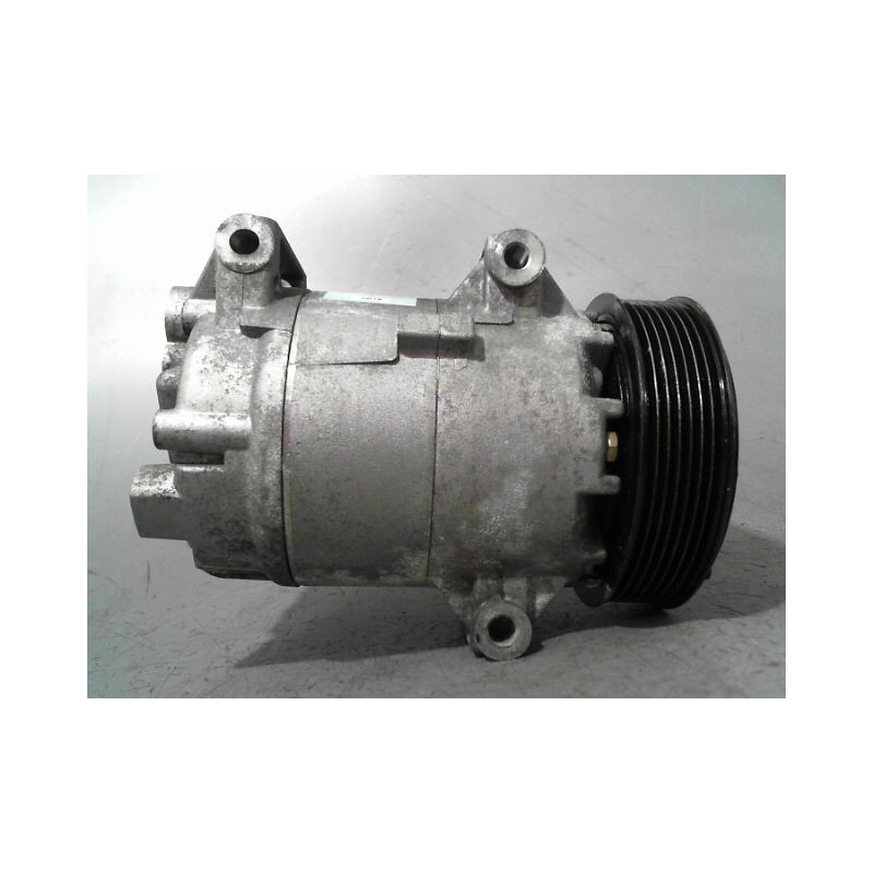 COMPRESSEUR AIR CONDITIONNE RENAULT SCENIC II PH1 02-06