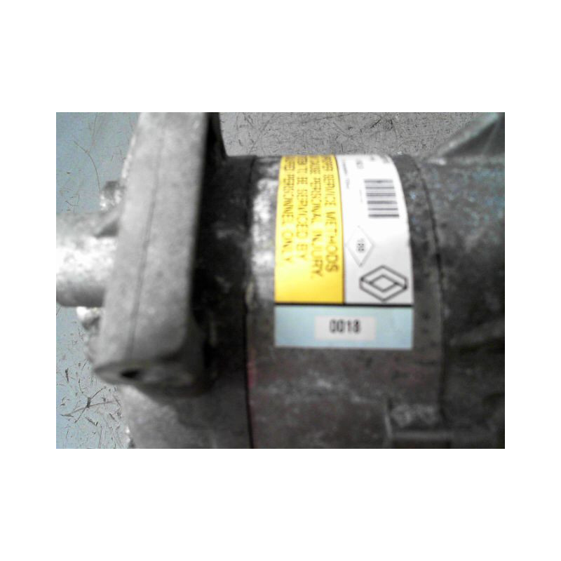 COMPRESSEUR AIR CONDITIONNE RENAULT SCENIC II PH1 02-06