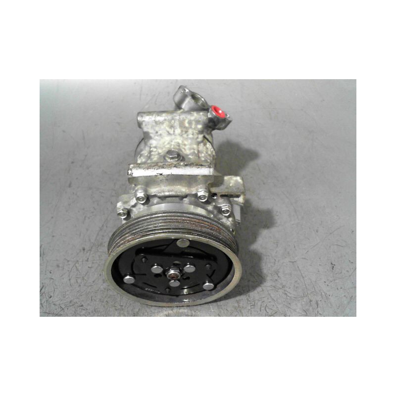 COMPRESSEUR AIR CONDITIONNE RENAULT CLIO III 2010-