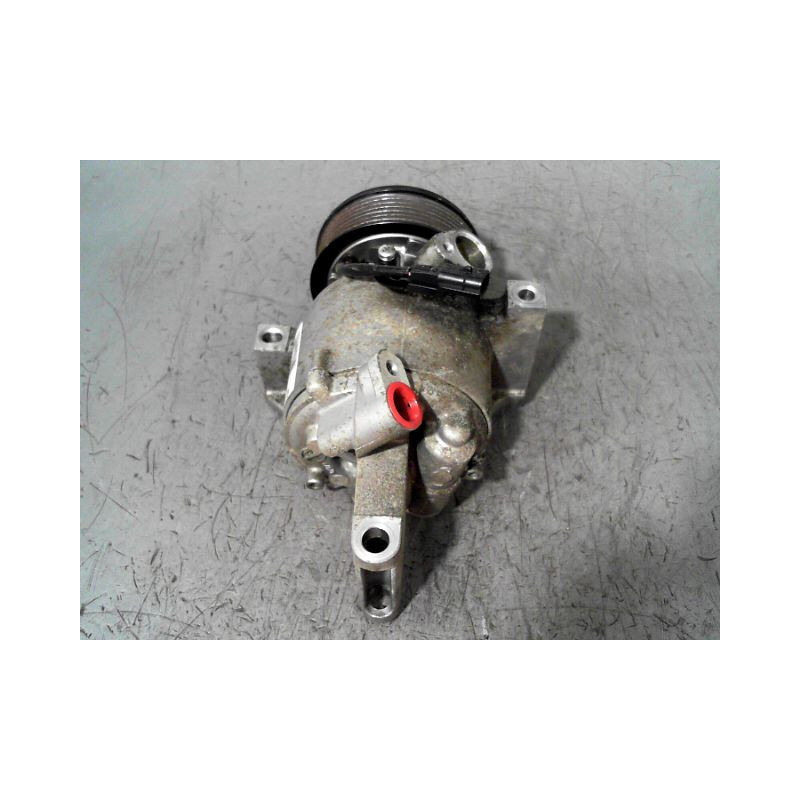 COMPRESSEUR AIR CONDITIONNE RENAULT TWINGO 2 2010-