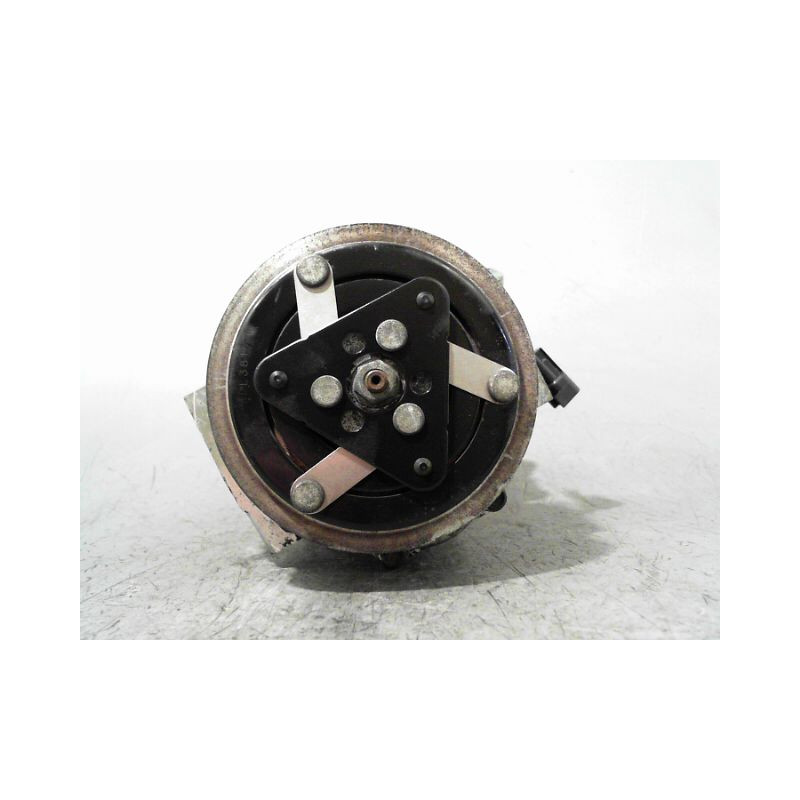 COMPRESSEUR AIR CONDITIONNE FORD FOCUS C-MAX 03-07