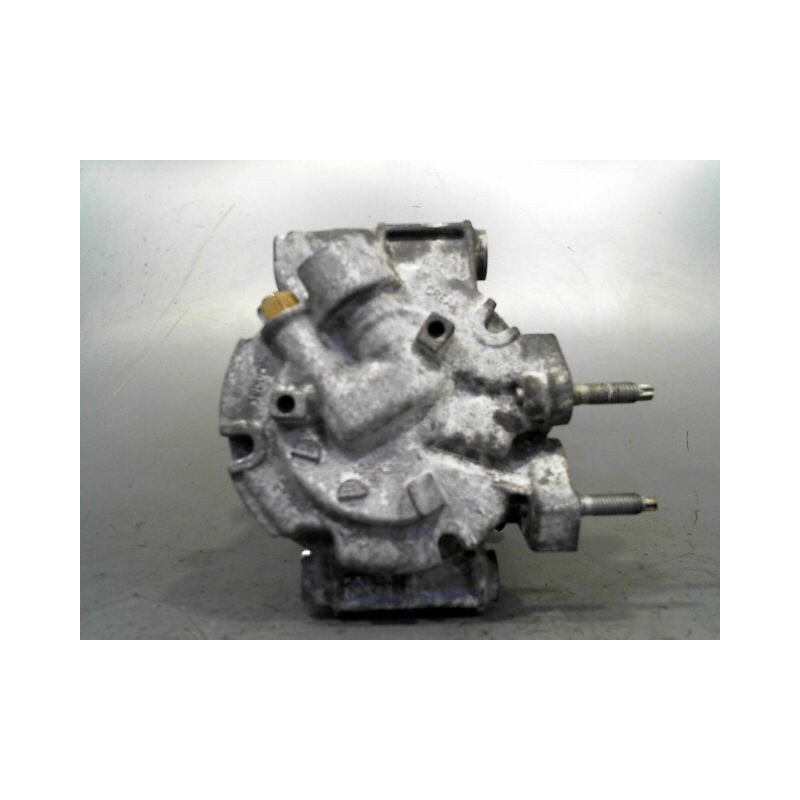 COMPRESSEUR AIR CONDITIONNE FORD FIESTA