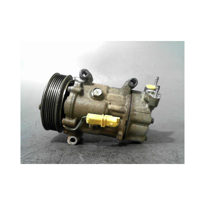 COMPRESSEUR AIR CONDITIONNE PEUGEOT 307 SW 02-05