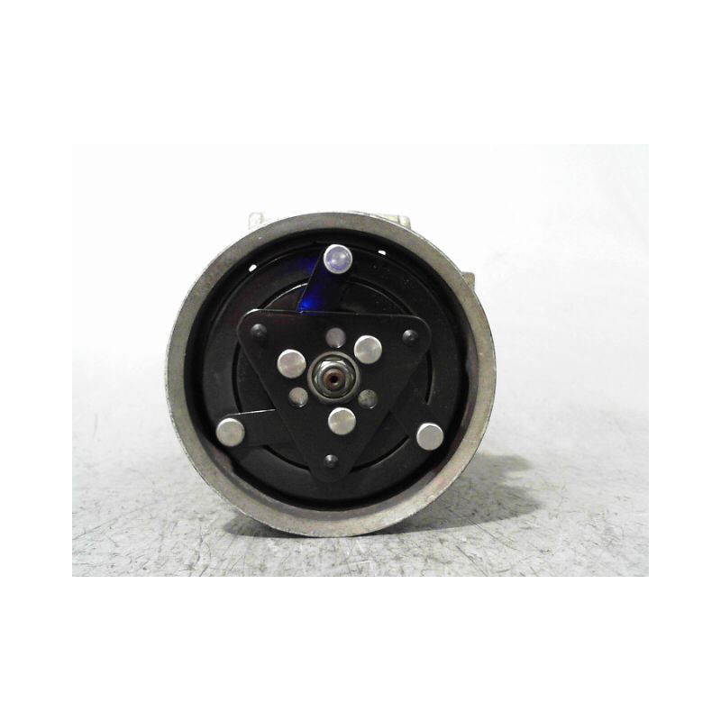 COMPRESSEUR AIR CONDITIONNE RENAULT CLIO III 2007-