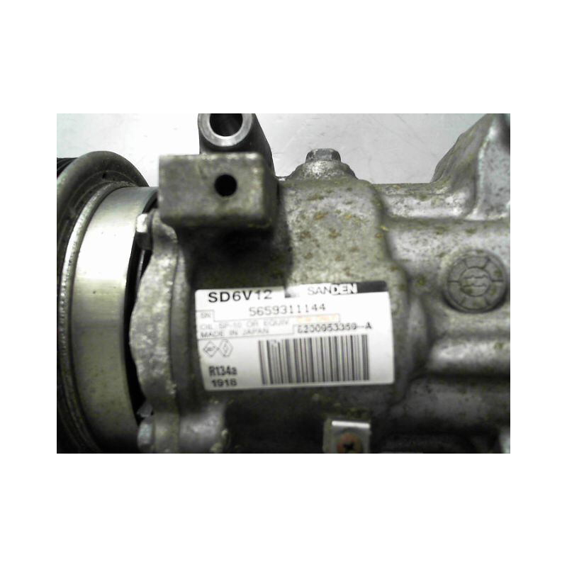COMPRESSEUR AIR CONDITIONNE RENAULT CLIO III 2010-