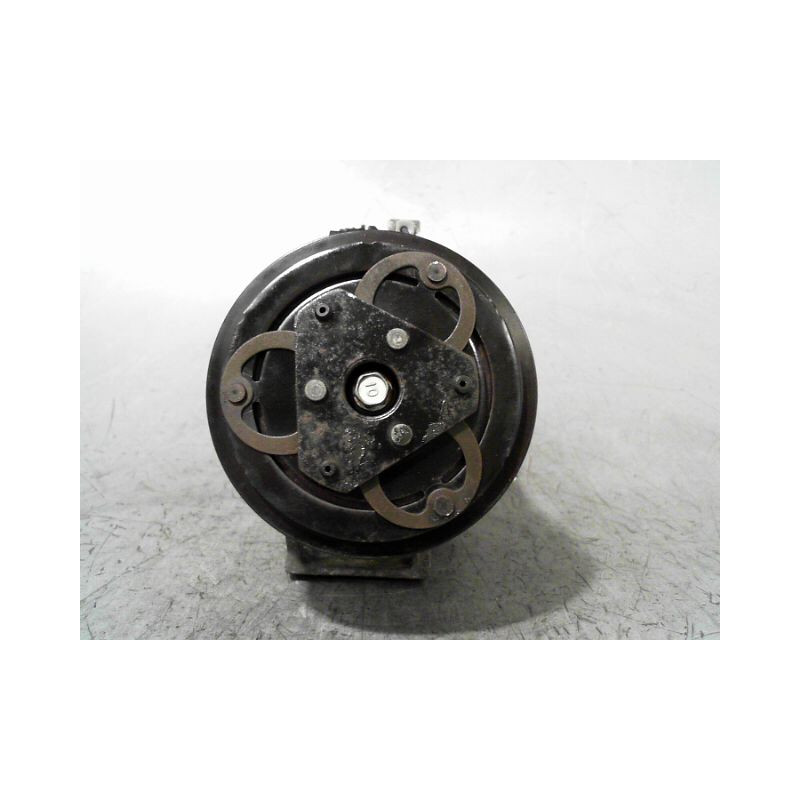 COMPRESSEUR AIR CONDITIONNE OPEL AGILA