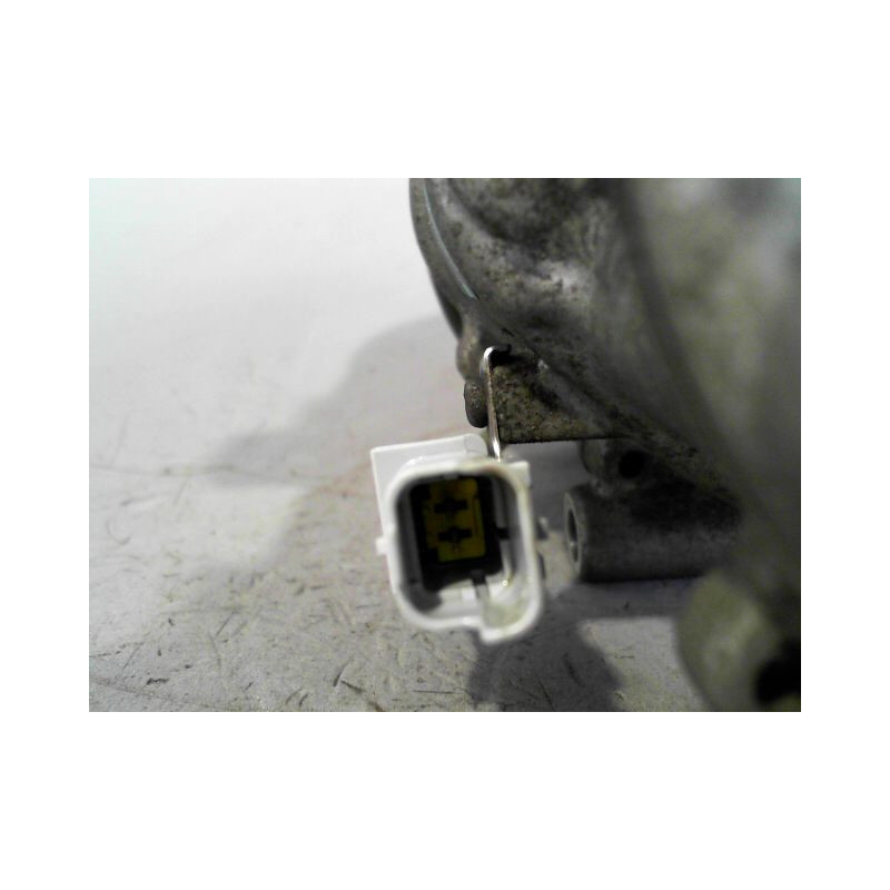 COMPRESSEUR AIR CONDITIONNE RENAULT MODUS 2004-2007