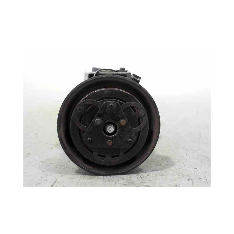 COMPRESSEUR AIR CONDITIONNE NISSAN MICRA