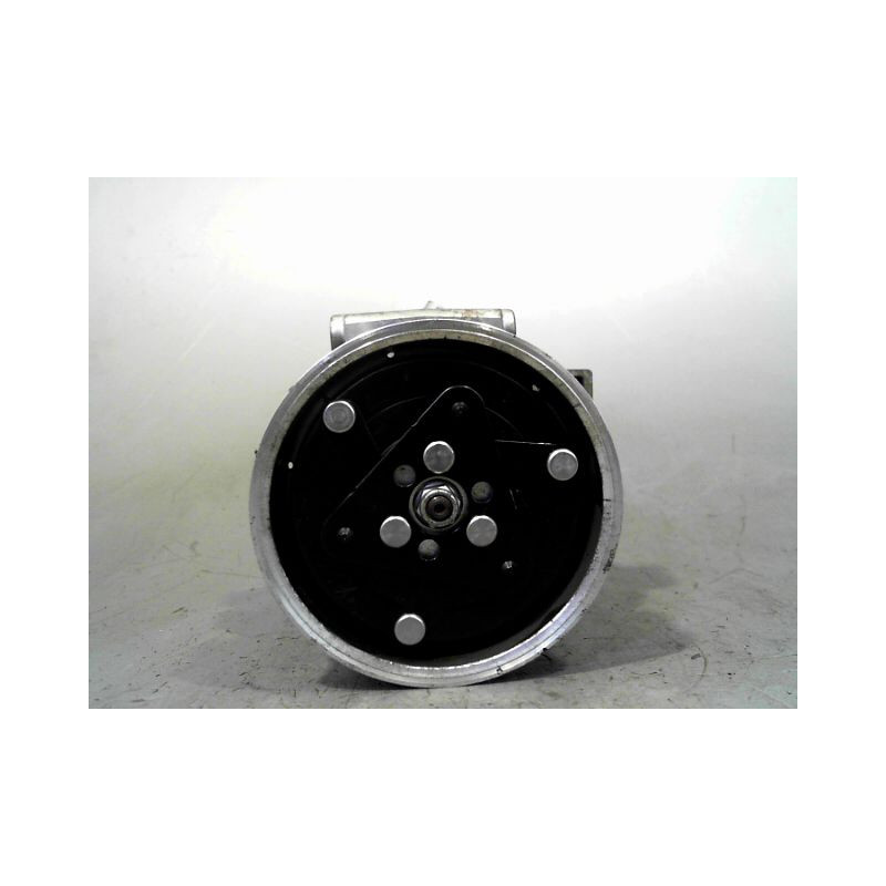 COMPRESSEUR AIR CONDITIONNE RENAULT CLIO III 2005-