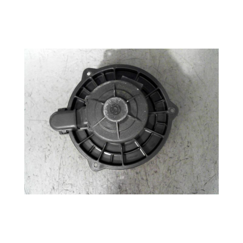 MOTEUR VENTILATEUR CHAUFFAGE HYUNDAI GETZ 02-05