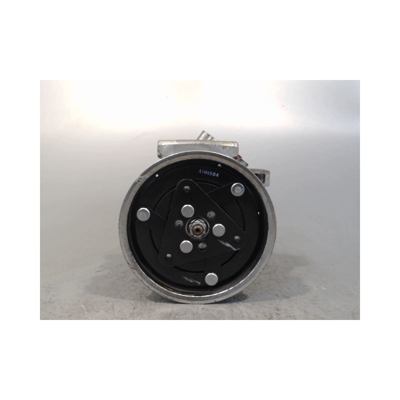 COMPRESSEUR AIR CONDITIONNE RENAULT CLIO III 2010-