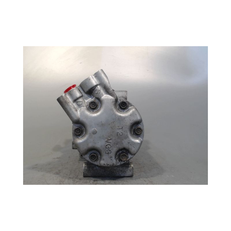 COMPRESSEUR AIR CONDITIONNE RENAULT CLIO